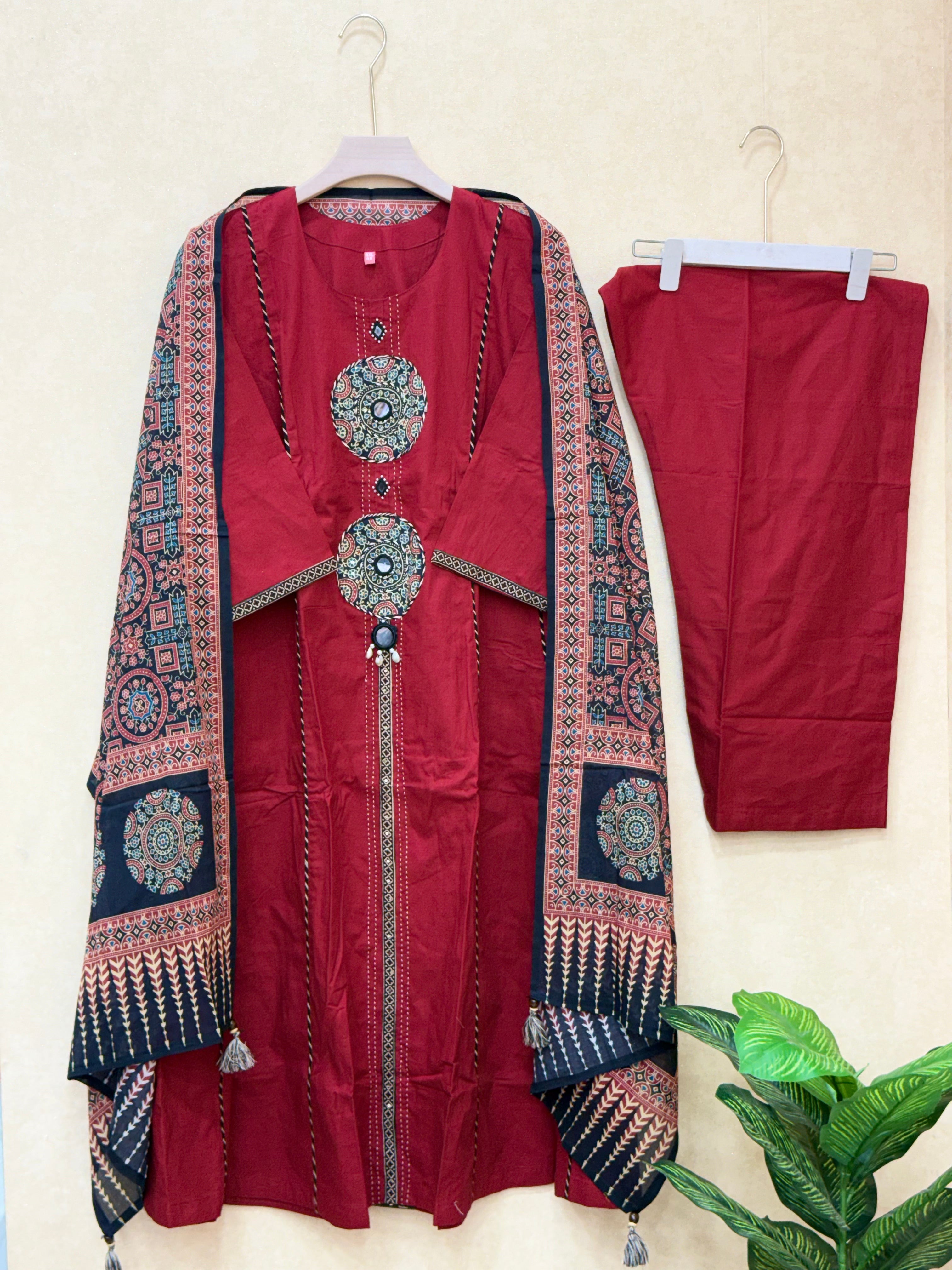 Reddish Ethnic