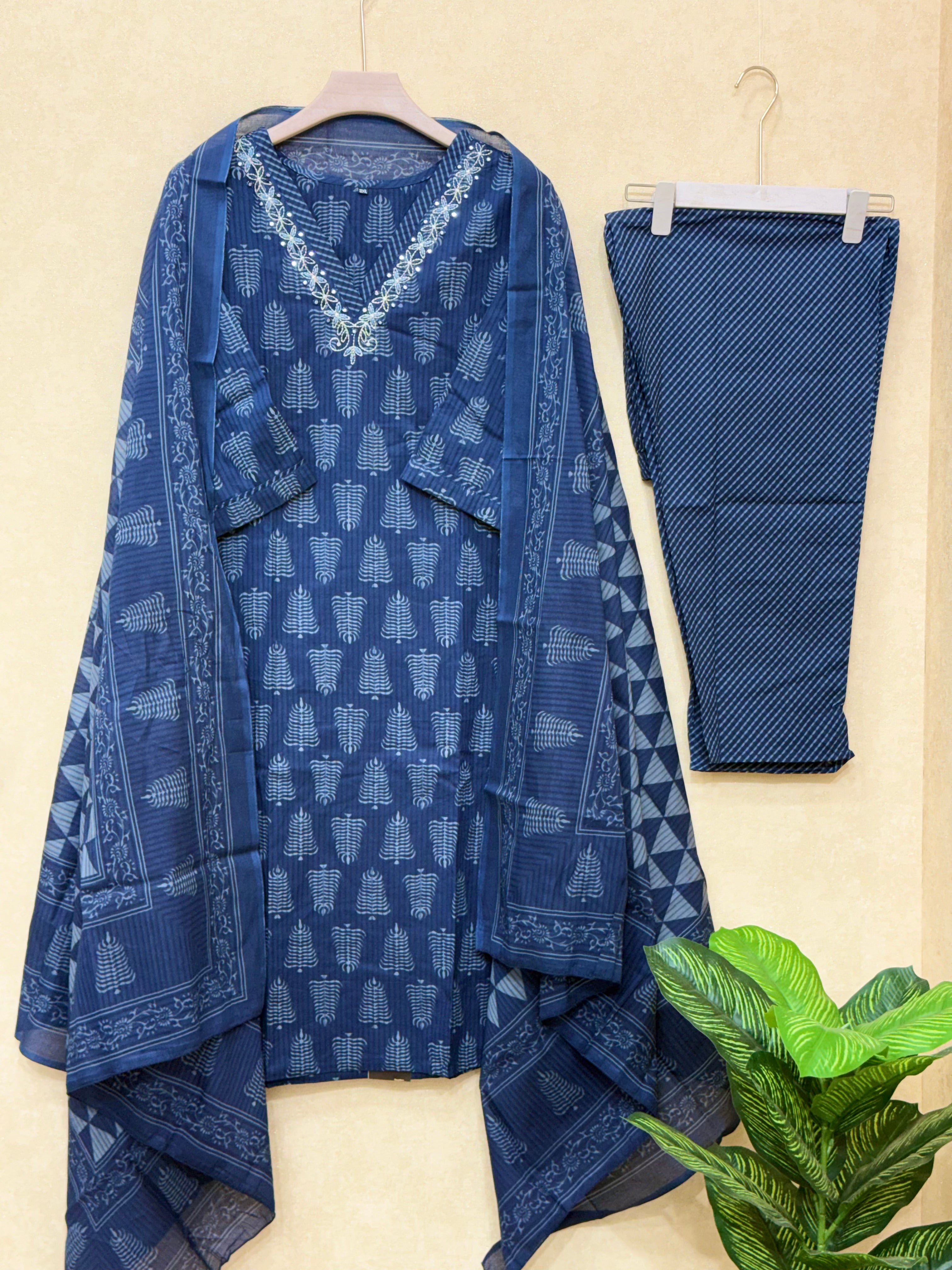INDIGO PRINT SUIT